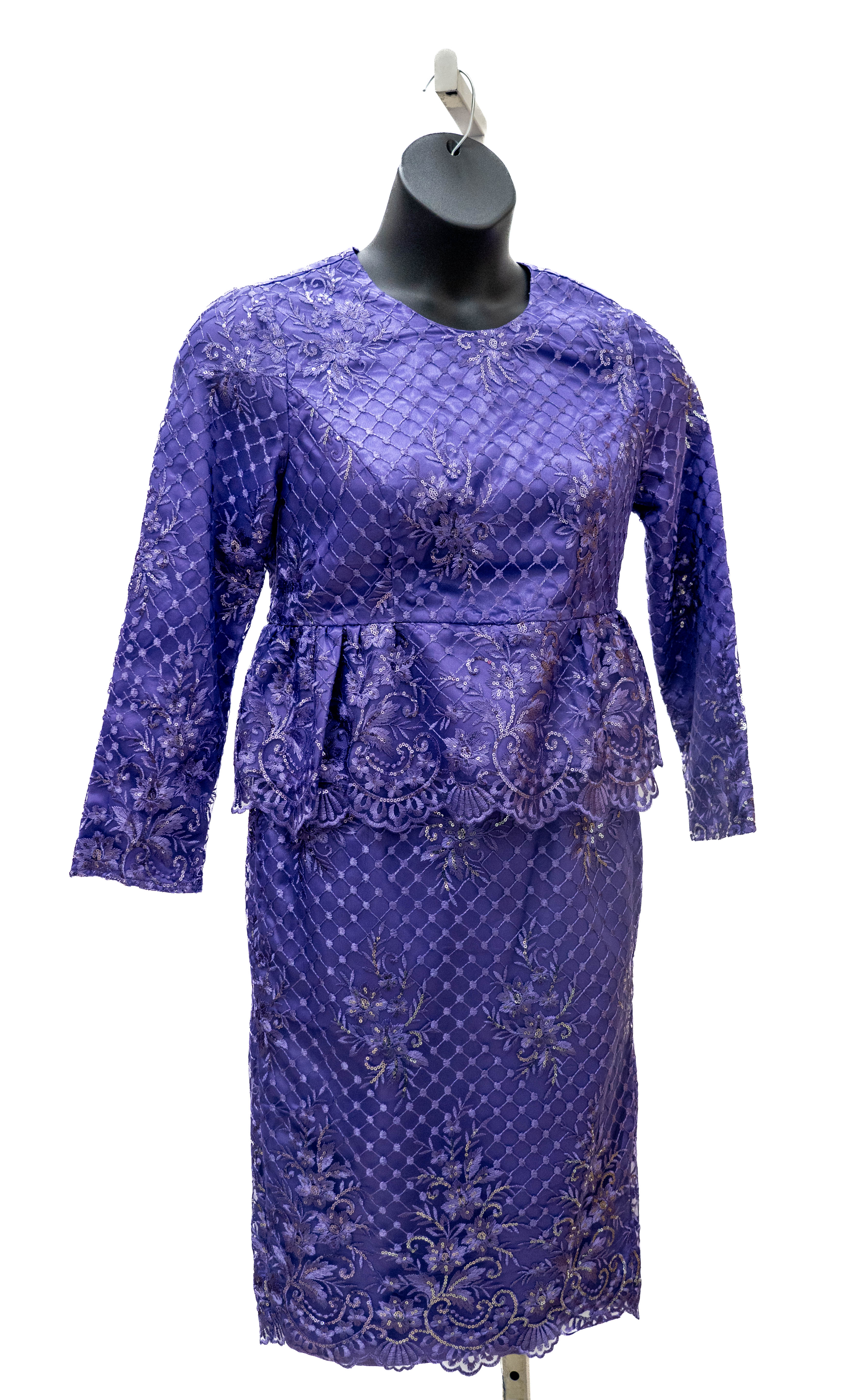 Ashro 100 Embellished Lace Skirt Suit