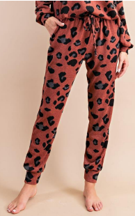 Eesome PG53920 Cheetah Print Jogger