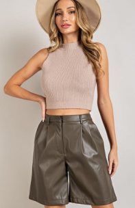 Eesome PK4779 Faux Leather Short