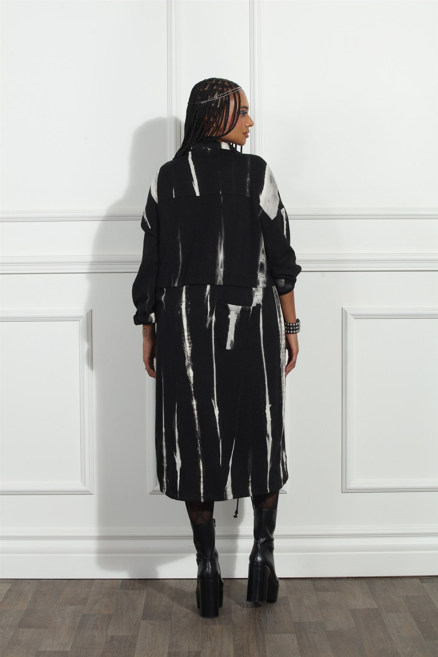 Luxe Moda LM264 Brushstroke Print Coat