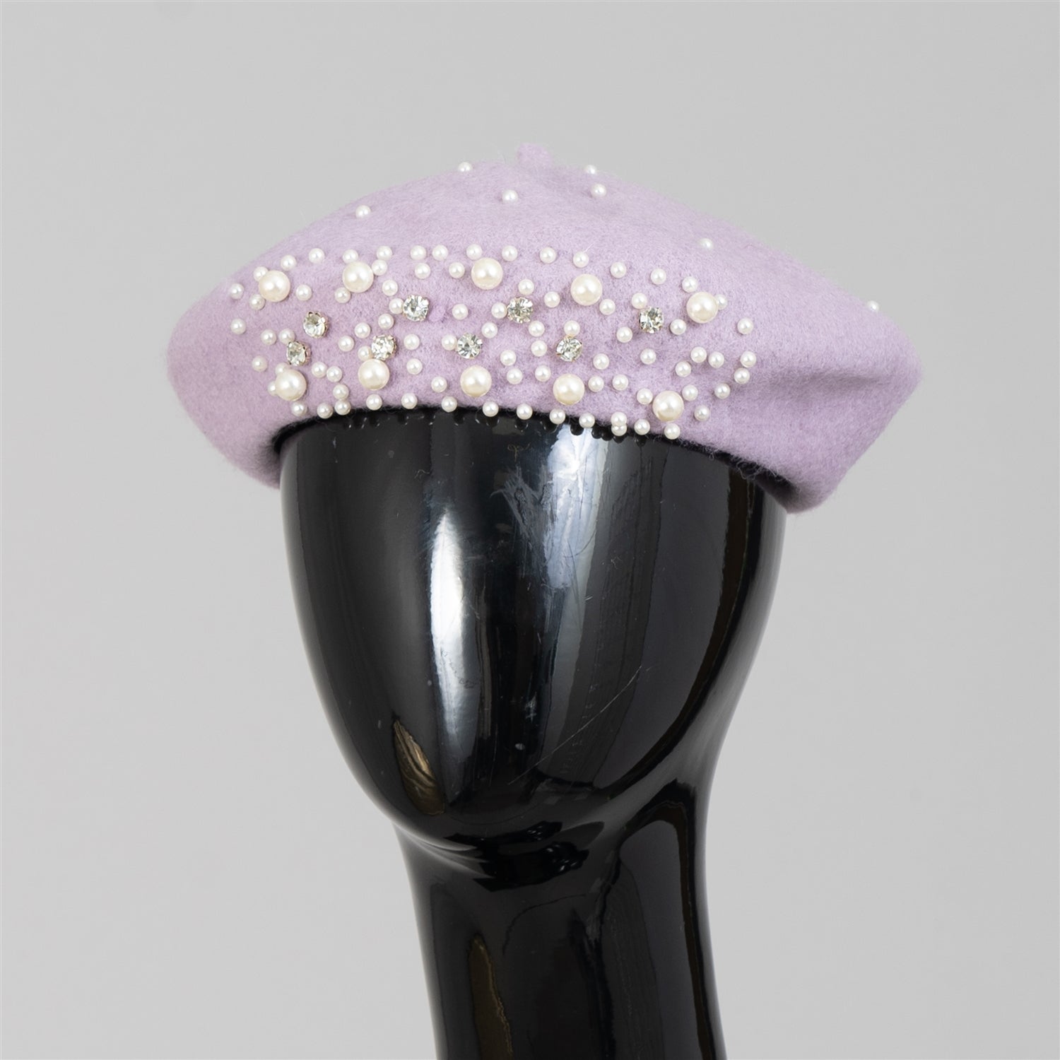 Passion 4 Fashion FH403AS Embellished Pearl Beret