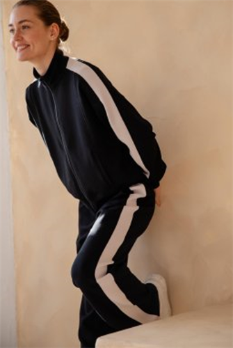 Rae Mode J3133 Zip Up Striping Jacket