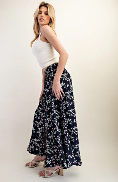 Eesome SKS11142 Maxi Print Skirt