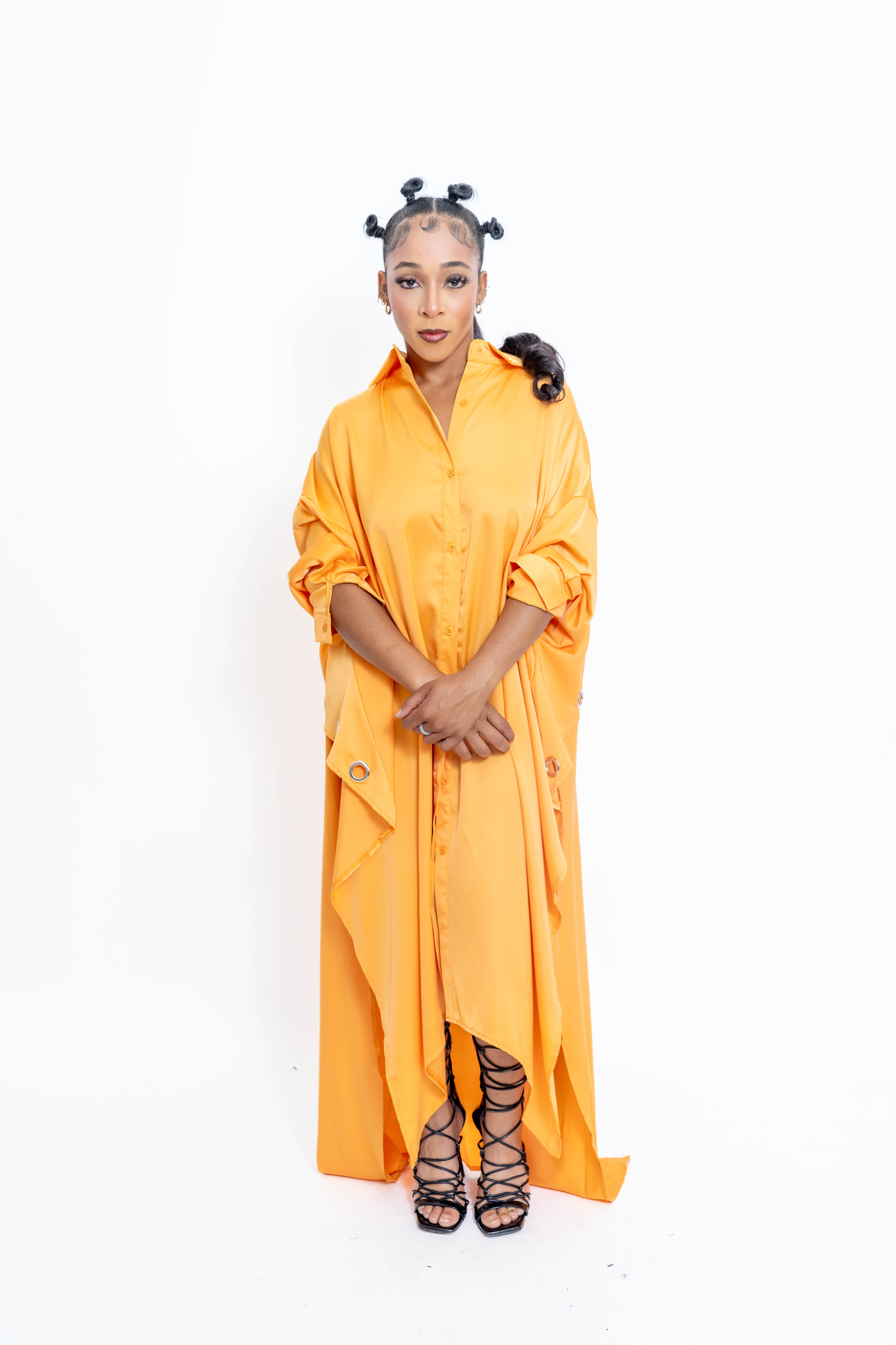 KaraChic CHH21028 Grommet Trench-back Button-front Tunic Duster