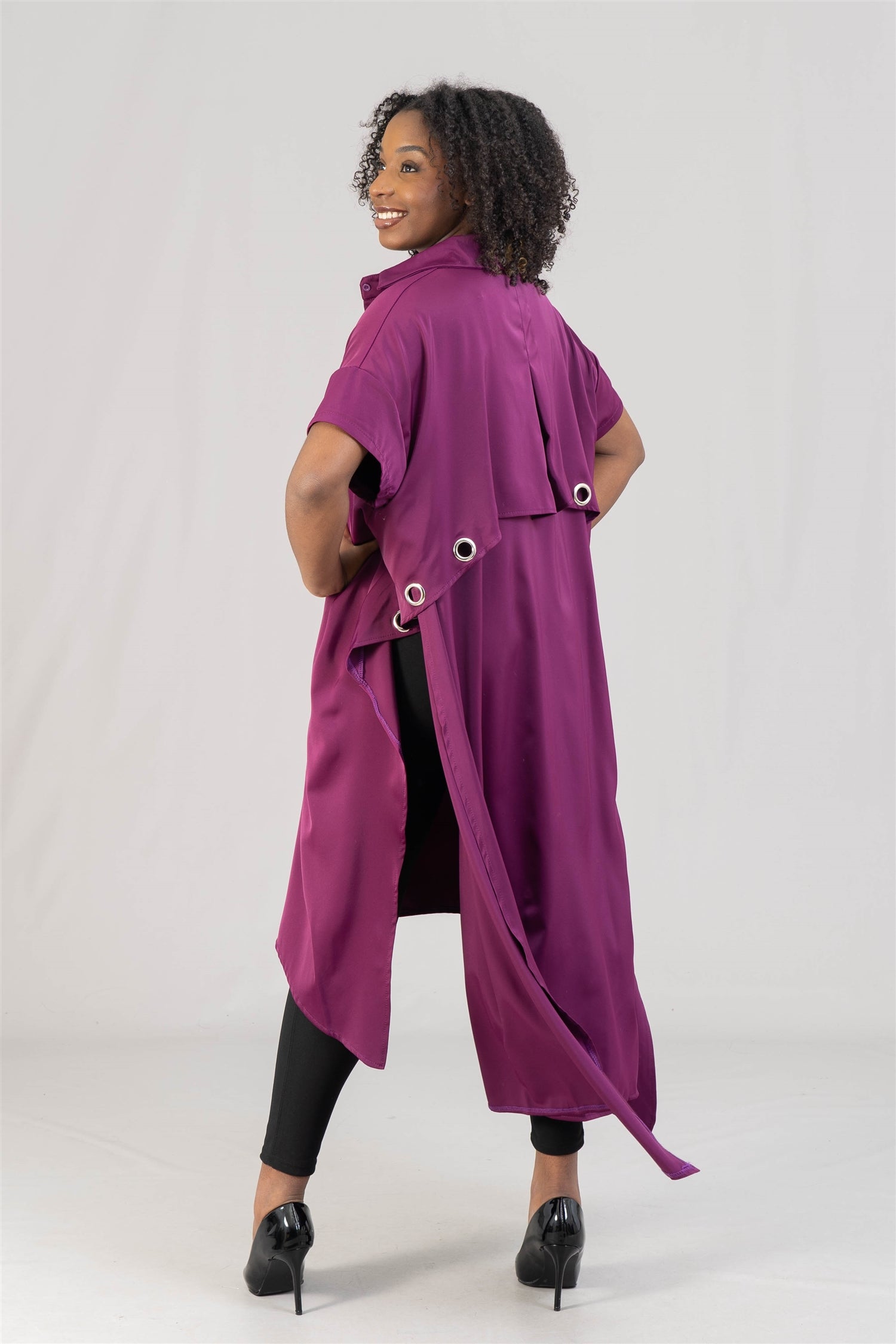 KaraChic CHH21028SS Grommet Trench-back Button-front Tunic Duster