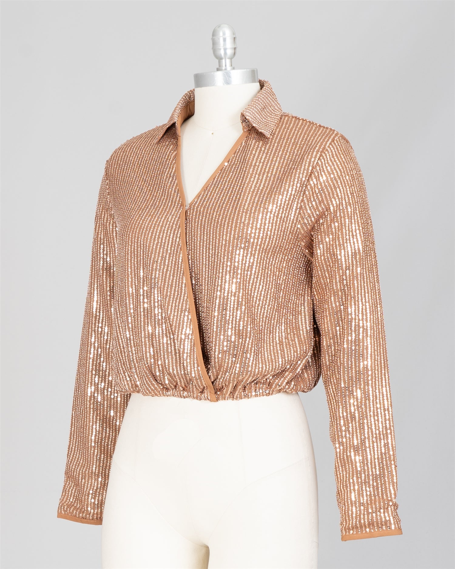 WoWo AY23501 Sequin Top